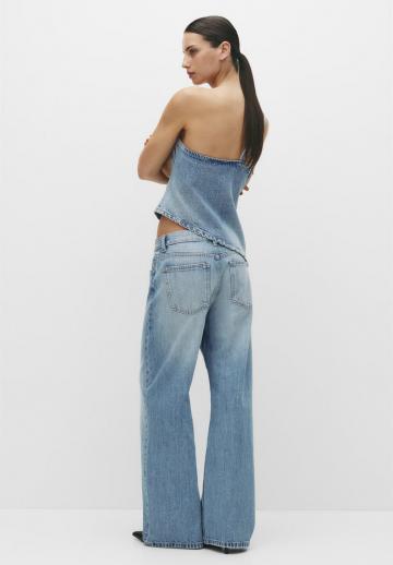 Прямые джинсы