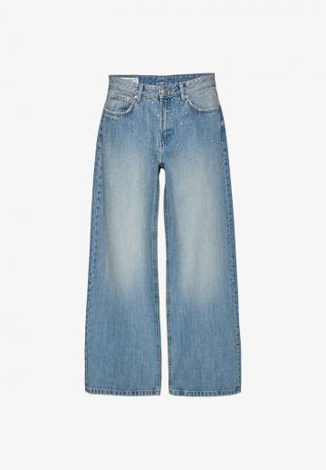 Прямые джинсы