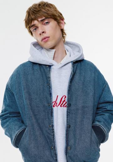 Джинсовая куртка