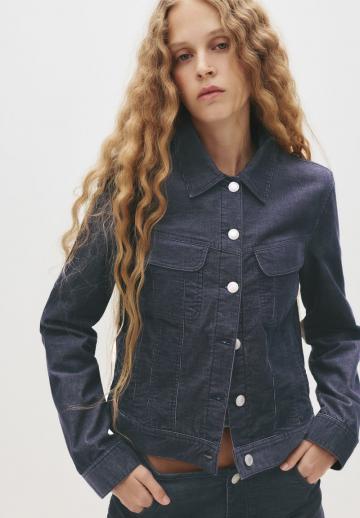 Джинсовая жилетка