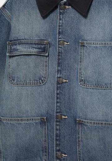 Джинсовая куртка