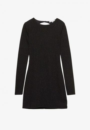 Платье футляр