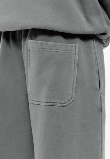 Спортивные штаны