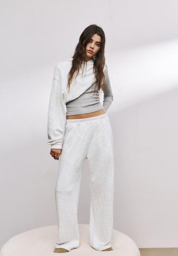 Спортивные штаны