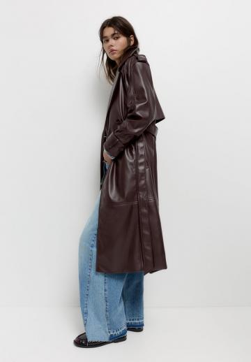 Пальто из искусственной кожи