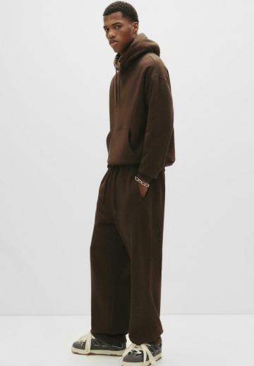 Спортивные штаны