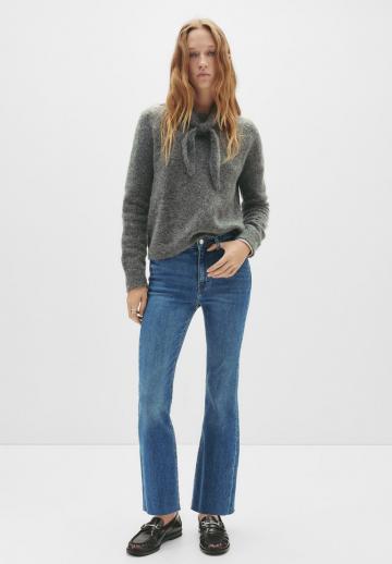 Клешеные брюки