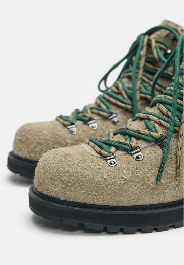 Зимние ботинки