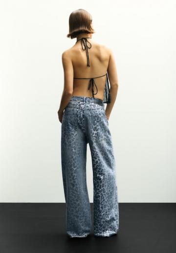 Топ на бретельках