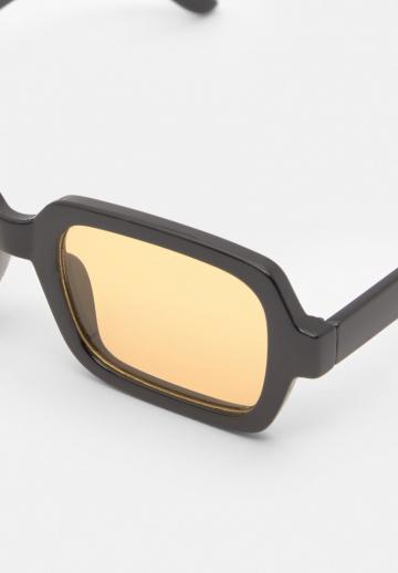 Солнечные очки