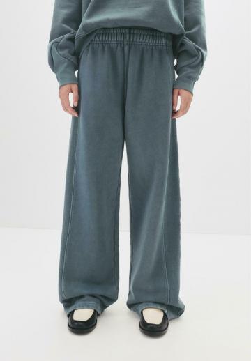 Спортивные штаны