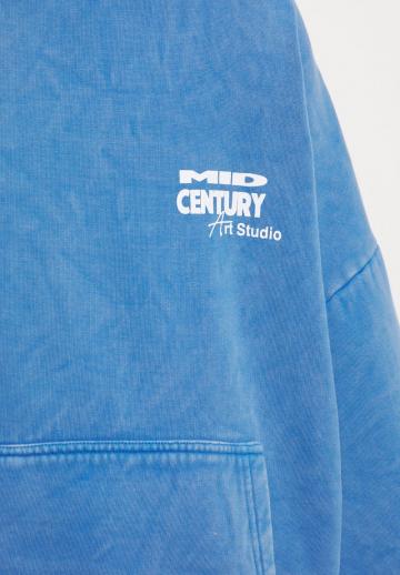 Пуловер с капюшоном