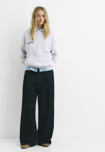 Пуловер с капюшоном