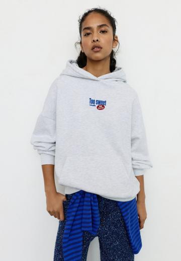 Пуловер с капюшоном