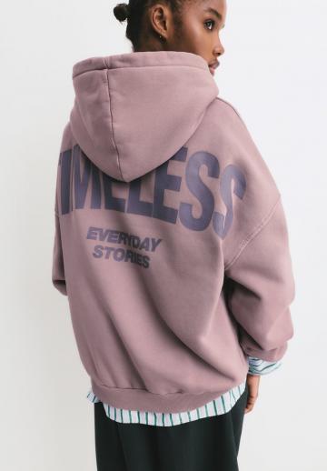 Пуловер с капюшоном