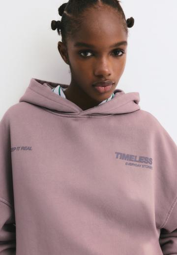 Пуловер с капюшоном