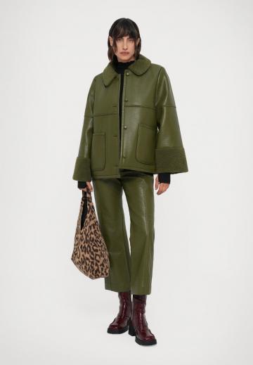 Кожаная куртка