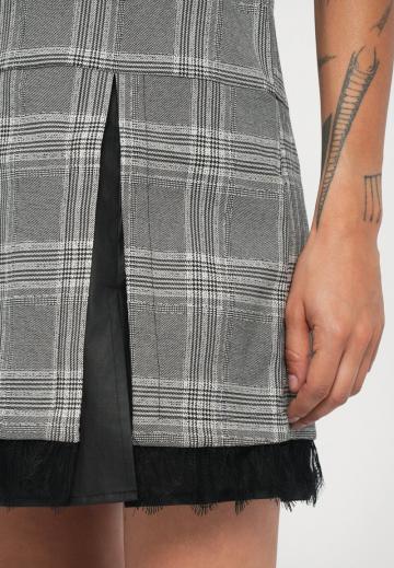 Короткое платье