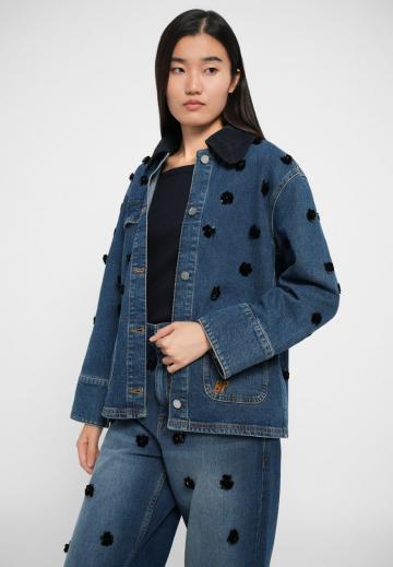 Джинсовая куртка