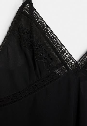 Топ на бретельках