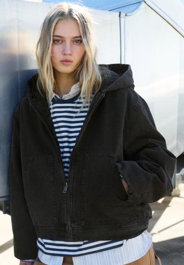 Джинсовая куртка