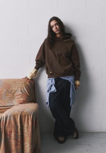 Пуловер с капюшоном