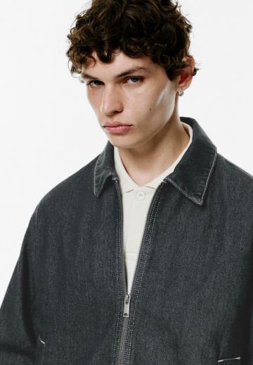 Джинсовая куртка