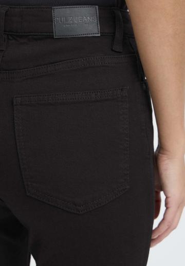 Клешеные брюки