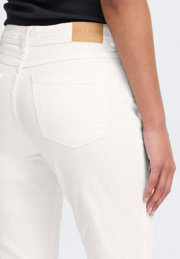 Короткие джинсы