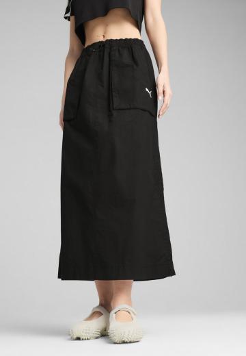 Юбка с накладными карманами