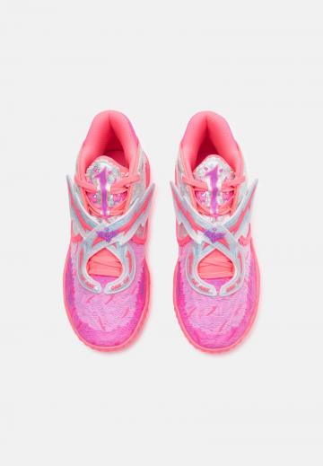 Баскетбольные кроссовки