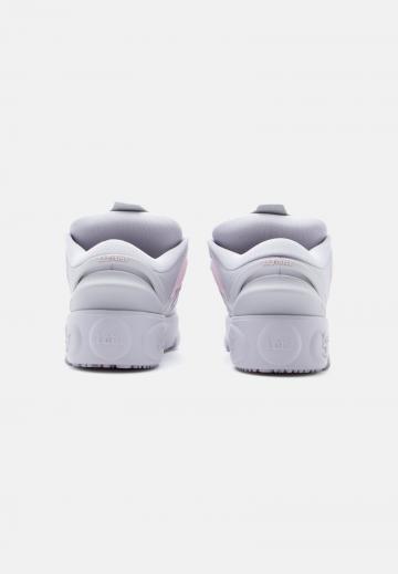 Баскетбольные кроссовки