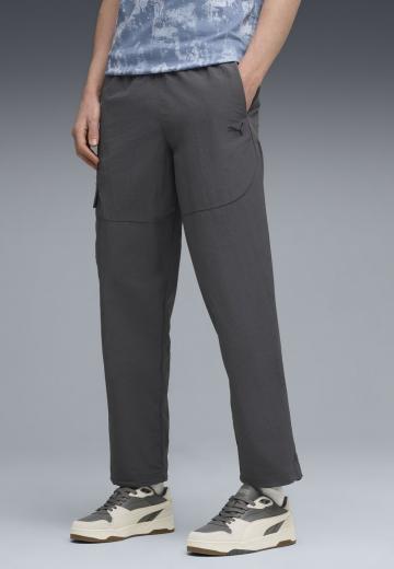 Брюки с накладными карманами