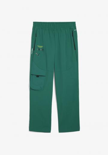 Брюки с накладными карманами