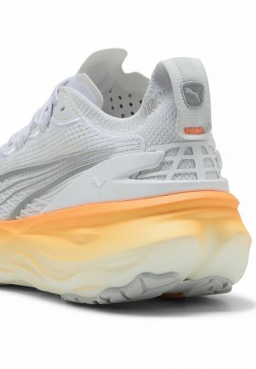 Беговые кроссовки