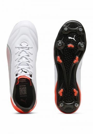 Футбольные бутсы