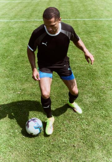 Футбольные бутсы