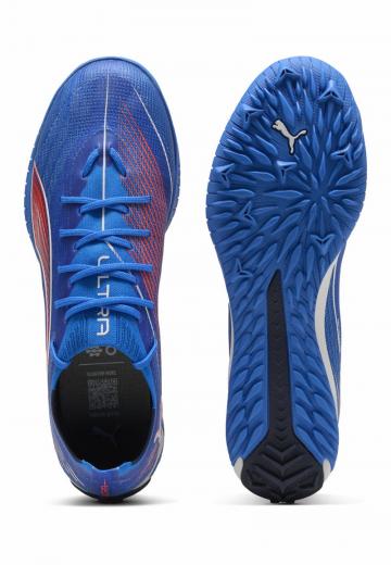 Футбольные бутсы