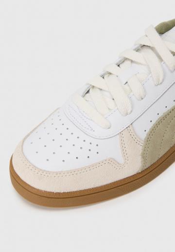 Гандбольные кроссовки