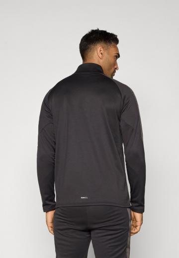 Спортивная кофта