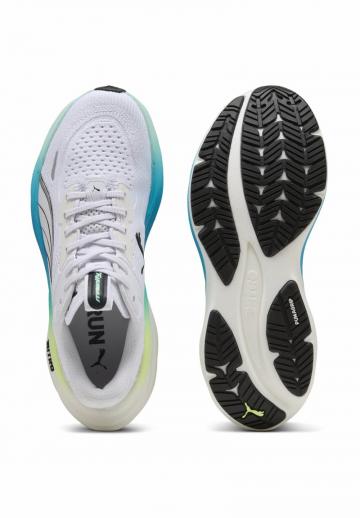 Беговые кроссовки