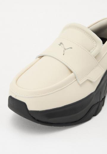 Полуботинки