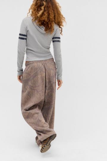 Спортивные штаны