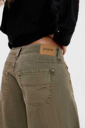 Свободные джинсы