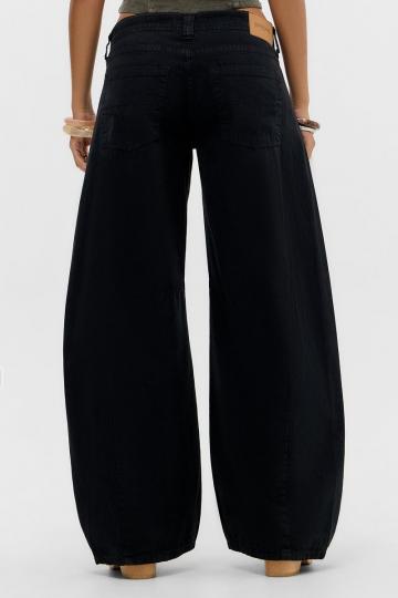 Свободные джинсы