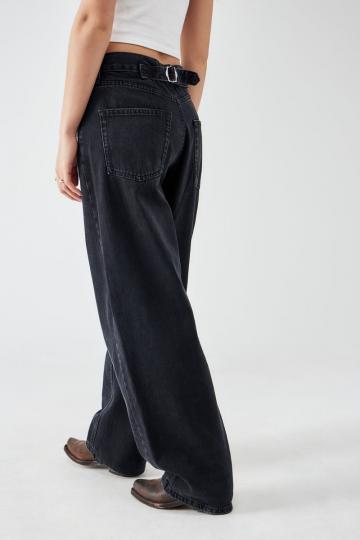 Свободные джинсы