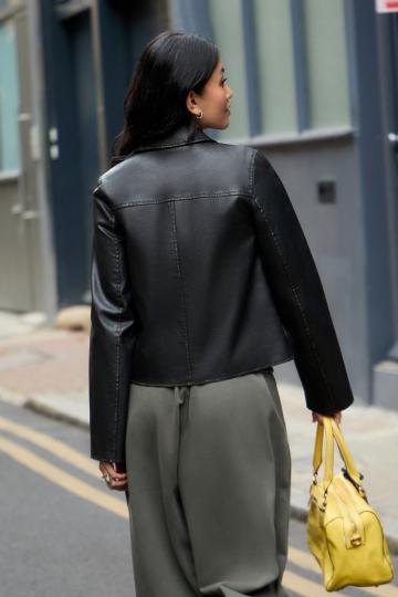 Кожаная куртка