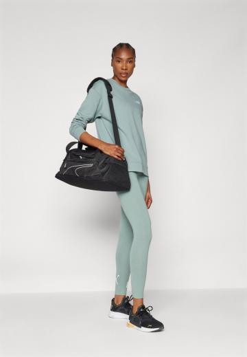 Спортивная толстовка