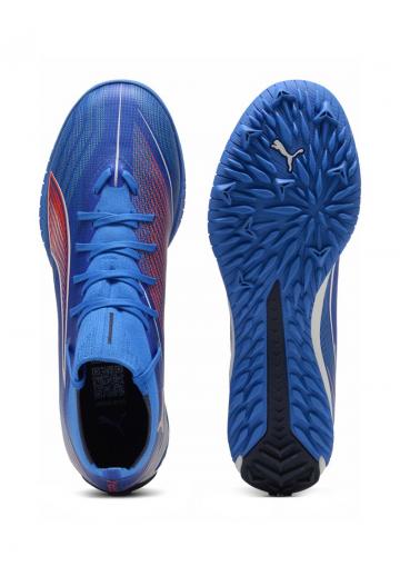 Футбольные бутсы