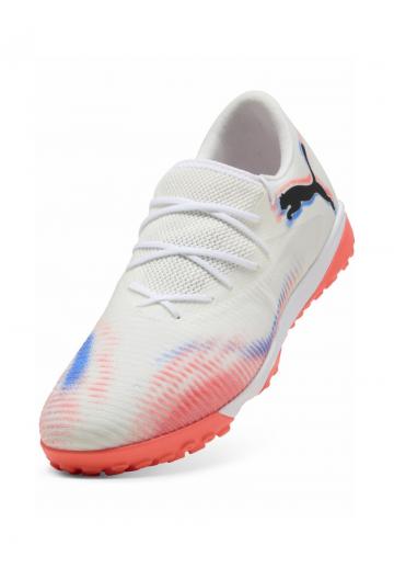 Футбольные бутсы